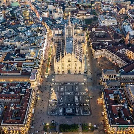 Apartamento Navigli - Downtown - Duomo Spacious Two Bedroom - Close To Metro - Ac - Wi-fi *