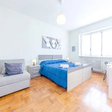 Apartamento Navigli - Downtown - Duomo Spacious Two Bedroom - Close To Metro - Ac - Wi-fi *