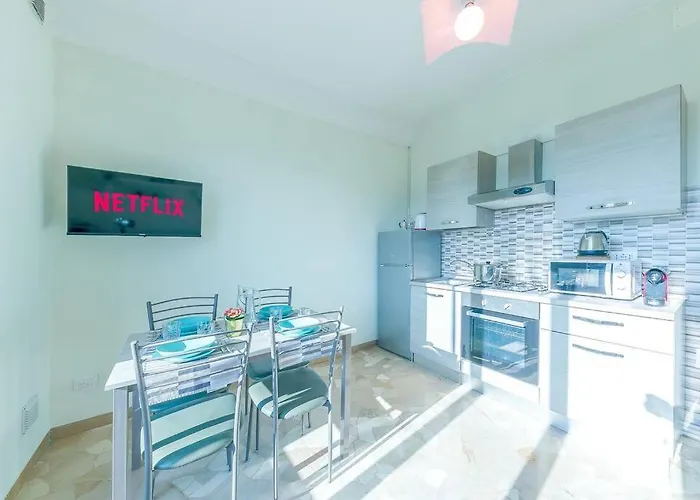 Navigli - Downtown - Duomo Spacious Two Bedroom - Close To Metro - Ac - Wi-fi Lejlighed Milano
