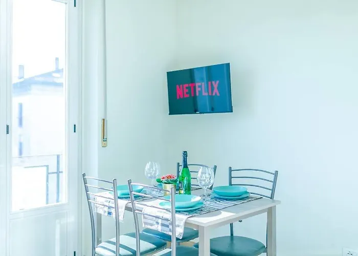 Lejlighed Navigli - Downtown - Duomo Spacious Two Bedroom - Close To Metro - Ac - Wi-fi
