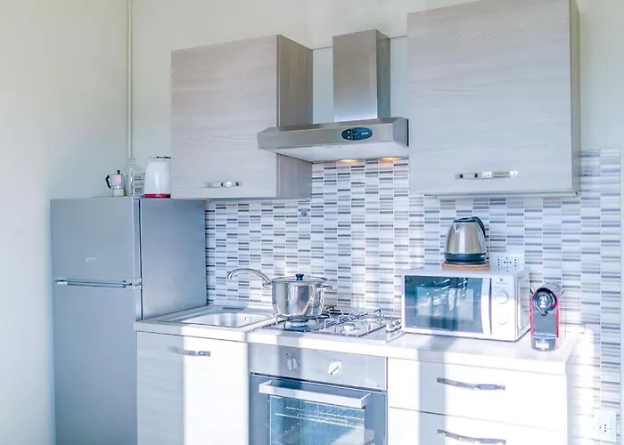 Lejlighed Navigli - Downtown - Duomo Spacious Two Bedroom - Close To Metro - Ac - Wi-fi *
